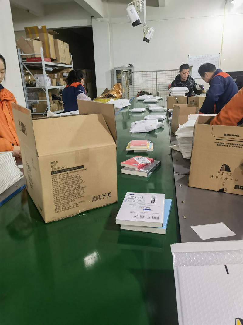 家居用品：塑造温馨小窝的艺术